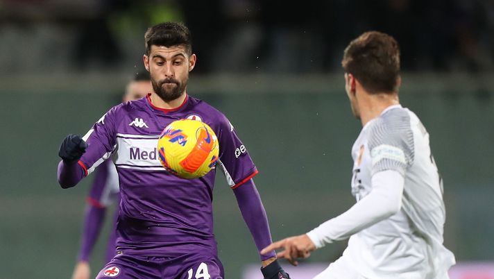 FLORENCE, ITALY - DECEMBER 15: Marco Benassi of ACF Fiorentina in action during the Coppa Italia match between Fiorentina and Benevento at Artemio Franchi on December 15, 2021 in Florence, Italy. (Photo by Gabriele Maltinti/Getty Images) Benassi: “Voglio rimanere alla Fiorentina. Farò il ritiro, poi vedremo” - immagine 1
