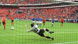 Condò ci scherza su e ricorda: “Chissà De Boer quando troverà…”