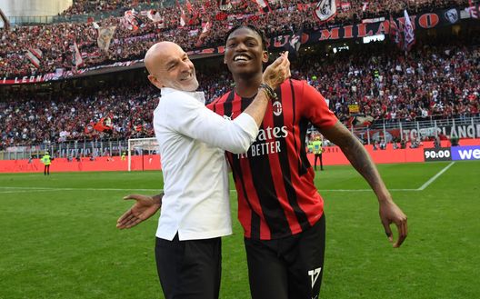 (Photo by Claudio Villa/AC Milan via Getty Images) Cuore, Maignan e Leao: tre punti pesantissimi per il Milan!- immagine 4