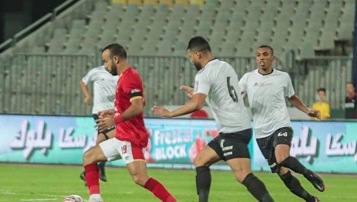 Sconfitta nella Supercoppa egiziana: l’Al Ahly, multa di 300mila sterline a giocatori e staff! Sconfitta nella Supercoppa egiziana: l’Al Ahly, multa di 300mila sterline a giocatori e staff!