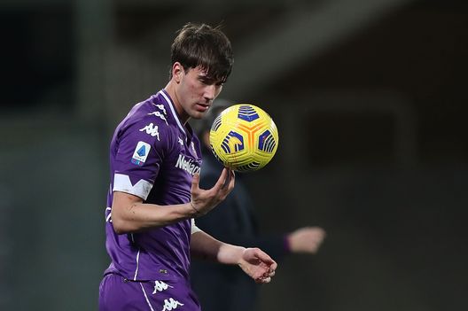 Dusan Vlahovic, attaccante serbo classe 2000 della Fiorentina Dusan Vlahovic, attaccante serbo classe 2000 della Fiorentina