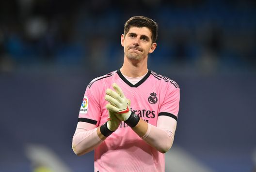 (Photo by Denis Doyle/Getty Images) Occhio Real, Courtois salta l’allenamento: tre giorni prima del Clasico…- immagine 2