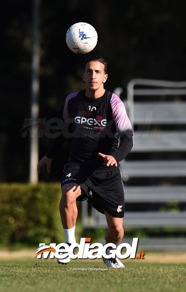 PALERMO, ITALY - FEBRUARY 28: Andrea Accardi in action during a US Citta' di Palermo training session at Tenente Carmelo Onorato Sports Center on February 28, 2019 in Palermo, Italy. (Photo by Tullio M. Puglia/Getty Images) PALERMO, ITALY - FEBRUARY 28: Andrea Accardi in action during a US Citta' di Palermo training session at Tenente Carmelo Onorato Sports Center on February 28, 2019 in Palermo, Italy. (Photo by Tullio M. Puglia/Getty Images)