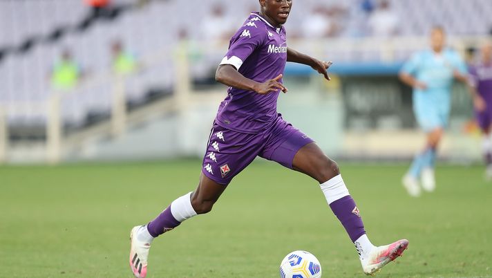 FLORENCE, ITALY - SEPTEMBER 12: Christian Kouame of ACF Fiorentina in action at Artemio Franchi on September 12, 2020 in Florence, Italy.  (Photo by Gabriele Maltinti/Getty Images) 