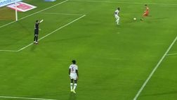 Ex Bologna, Denswil che errore: pensa a dare indicazioni ai compagni e prende gol…