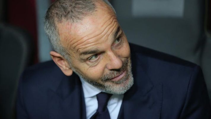 Lazio's coach Stefano Pioli attends the UEFA Europa League round of 32 football match between Lazio and Galatasaray at Ali Sami Yen Sports Complex in Istanbul on February 18, 2016. / AFP / STR (Photo credit should read STR/AFP/Getty Images) INTER – Cosa cambia con Pioli: due moduli, esperimento Banega e su Candreva… - immagine 1