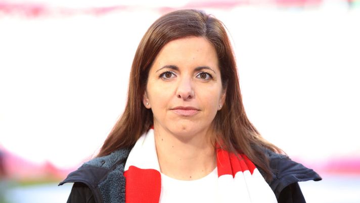 MUNICH, GERMANY - MARCH 08: Kristina Frank, Munich's Mayor Candidate looks on prior to the Bundesliga match between FC Bayern Muenchen and FC Augsburg at Allianz Arena on March 08, 2020 in Munich, Germany. (Photo by Alexander Hassenstein/Bongarts/Getty Images) 