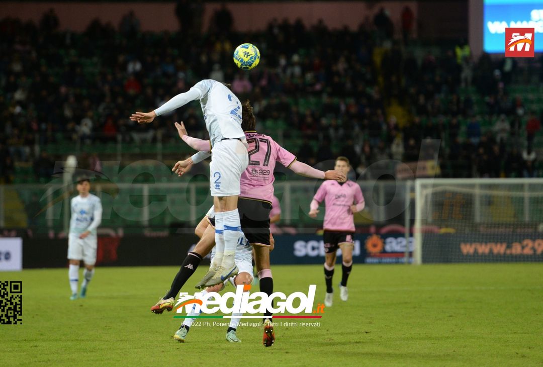 FOTO Palermo-Como 0-0, 16ª giornata Serie B 2022-2023 (Gallery) - immagine 37