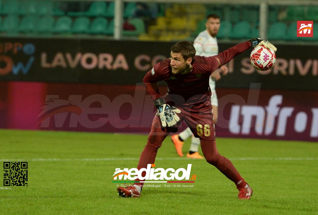 FOTO Palermo-Venezia 0-1, 14ª giornata di Serie B 2022-2023 (Gallery) - immagine 35