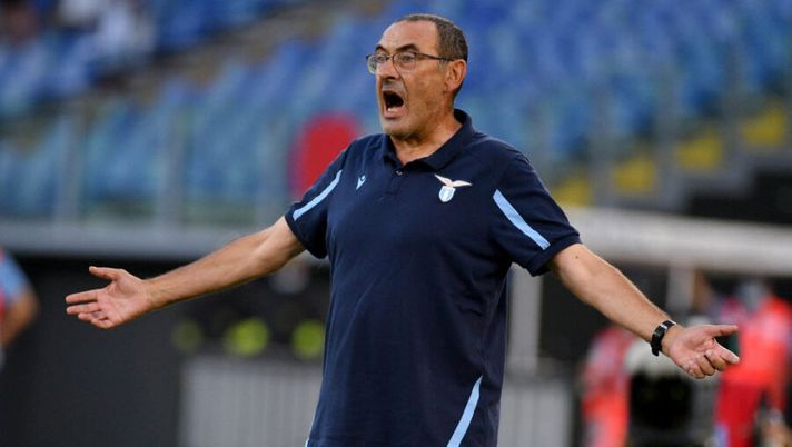ROME, ITALY - AUGUST 28: SS Lazio head coach Maurizio Sarri reacts during the Serie A match between SS Lazio and Spezia Calcio at Stadio Olimpico on August 28, 2021 in Rome, Italy. (Photo by Marco Rosi/Getty Images) Sarri prima del Milan: “Zaccagni e Basic devono fare il loro percorso. Immobile…” - immagine 1