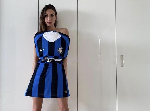 Lady Candreva: “Mi ha cercato lui senza successo, poi siamo usciti e gli ho fatto fare le 5” - immagine 1