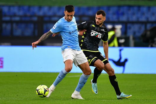 Lazio, Vecino: “Non cambieremo il nostro modo di difendere. Su Osimhen…”- immagine 2