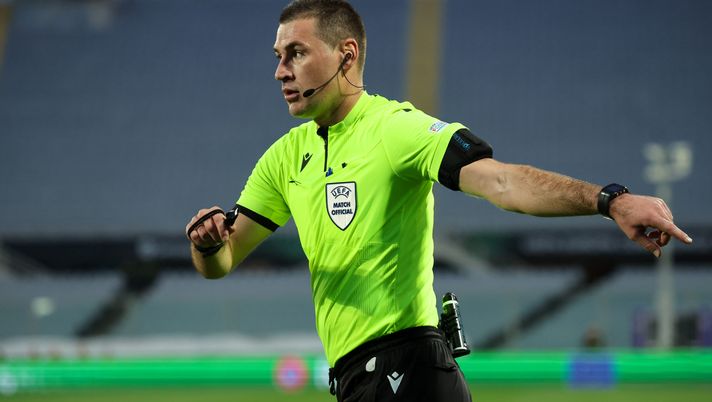 Moviola: Obrenovic alla Ovrebo. Mancano un rigore su Gonzalez e un rosso - immagine 1