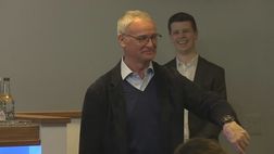 Stampa Uk – Ranieri si consola con una visita allo zoo insieme al nipotino