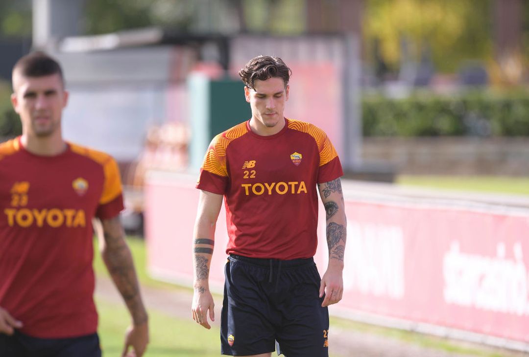 Trigoria, ripresa degli allenamenti: El Shaarawy e Kumbulla in gruppo – FOTO GALLERY - immagine 12