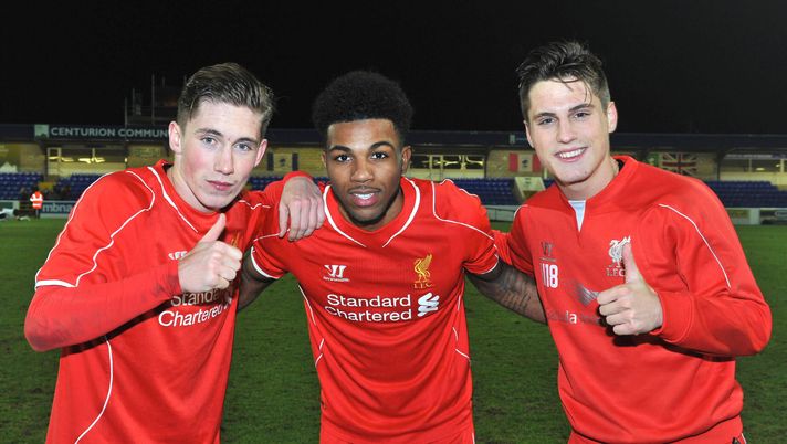 Il ragazzo al centro è Jerome Sinclair Dal paragone con Sterling nei Reds al pollo fritto di Birmingham: ecco Sinclair oggi… - immagine 1