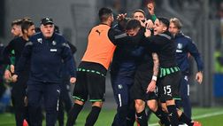 VIDEO / Serie A, Sassuolo-Roma: Pinamonti riacciuffa Mourinho. Il film della gara