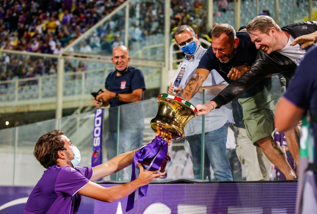 GERMOGLI PH: 28 AGOSTO 2021 FIRENZE STADIO ARTEMIO FRANCHI SERIE A FIORENTINA VS TORINO NELLA FOTO LA FIORENTINA PRIMAVERA SFILA CON LA COPPA 