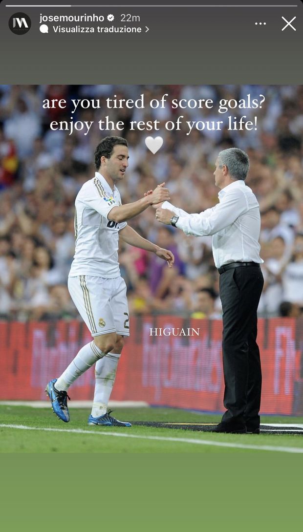 Higuain si ritira, Dybala: “Grazie di tutto”. Mourinho: “Sei stanco di segnare?”- immagine 2