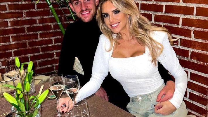 Michela Persico e Daniele Rugani festeggiano l’anniversario: “Sei anni di noi” Michela Persico e Daniele Rugani festeggiano l’anniversario: “Sei anni di noi”