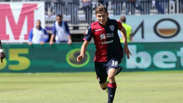 CAGLIARI, ITALY - APRIL 30: Nicolò Barella of Cagliari in action during the Serie A match between Cagliari Calcio and Pescara Calcio at Stadio Sant'Elia on April 30, 2017 in Cagliari, Italy. (Photo by Enrico Locci/Getty Images) Under 21, le pagelle in ottica fanta: Barella da urlo, Bonifazi horror, Chiesa ha un problema - immagine 1