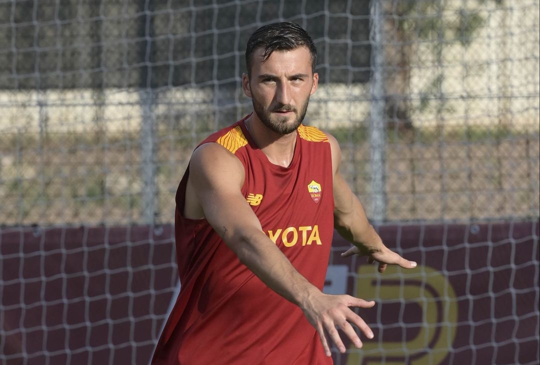 Roma, rifinitura prima del Monza: Belotti c’è. Squadra in ritiro – FOTO GALLERY - immagine 38