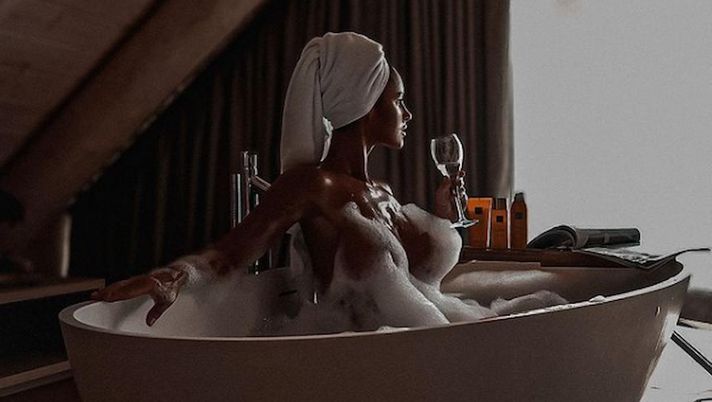 Instagram  Instagram