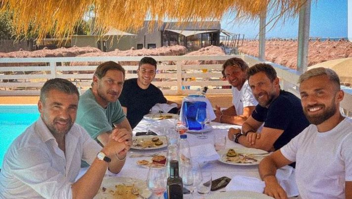 Di Francesco a pranzo con Totti: “Amici al lavoro”  Di Francesco a pranzo con Totti: “Amici al lavoro”