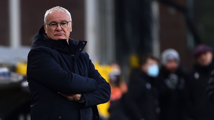 GENOA, ITALY - NOVEMBER 22: Claudio Ranieri head coach of UC Sampdoria during the Serie A match between UC Sampdoria and Bologna FC at Stadio Luigi Ferraris on November 22, 2020 in Genoa, Italy. (Photo by Paolo Rattini/Getty Images) GENOA, ITALY - NOVEMBER 22: Claudio Ranieri head coach of UC Sampdoria during the Serie A match between UC Sampdoria and Bologna FC at Stadio Luigi Ferraris on November 22, 2020 in Genoa, Italy. (Photo by Paolo Rattini/Getty Images)