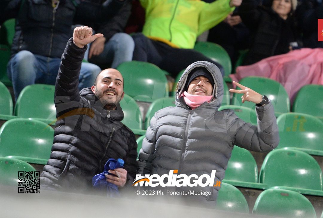 FOTOTIFO Palermo-Ternana 0-0, gli scatti ai tifosi al “Renzo Barbera” (Gallery) - immagine 24
