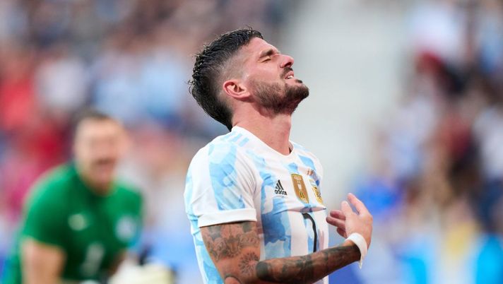 Momento delicato per De Paul: “Tra lui e Tini è finita. Annunceranno la separazione dopo…” - immagine 1