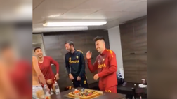VIDEO – El Shaarawy festeggia nello spogliatoio: prima la torta e poi il gavettone