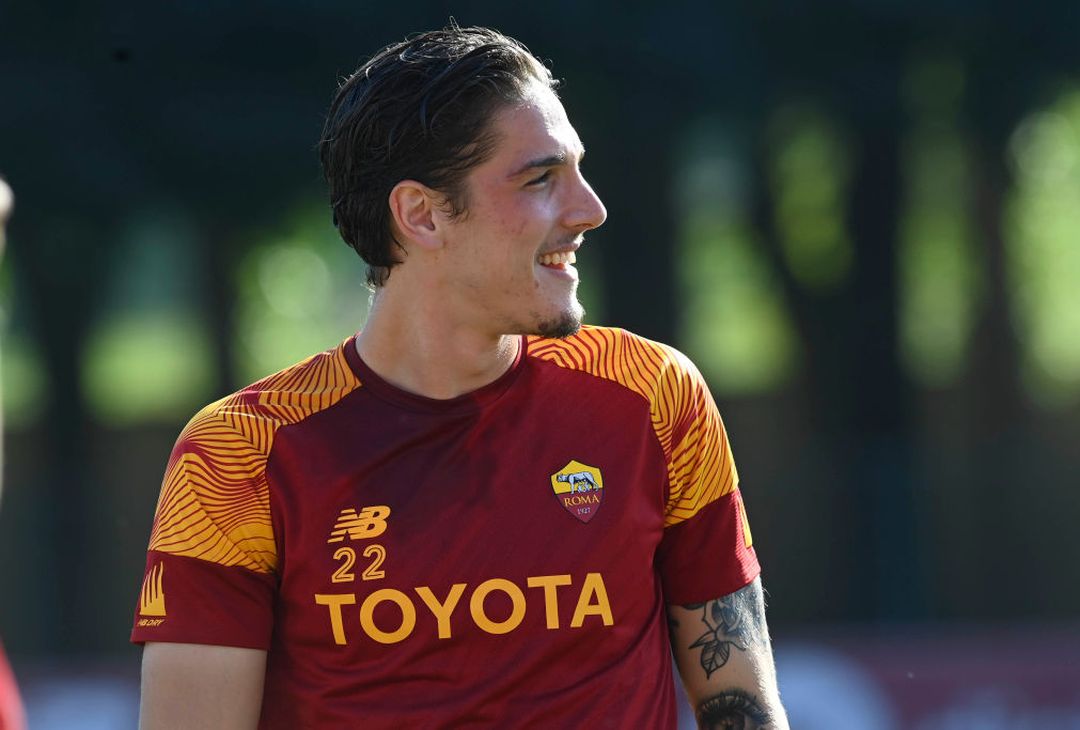 Trigoria, ripresa in vista della Samp: in campo Zaniolo e Karsdorp – FOTO GALLERY- immagine 1