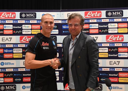 giuntoli ostigard (Photo by SSC NAPOLI/SSC NAPOLI via Getty Images) Giuntoli: “Dybala? Lo abbiamo incontrato, ma non siamo per lui. Su Deulofeu e Kim…”- immagine 2