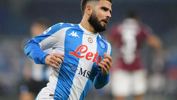 NAPLES, ITALY - DECEMBER 23: Lorenzo Insigne of SSC Napoli celebrates after scoring their sides first goal during the Serie A match between SSC Napoli and Torino FC at Stadio Diego Armando Maradona on December 23, 2020 in Naples, Italy. Sporting stadiums around Italy remain under strict restrictions due to the Coronavirus Pandemic as Government social distancing laws prohibit fans inside venues resulting in games being played behind closed doors. (Photo by Francesco Pecoraro/Getty Images)