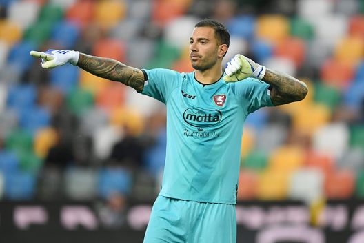 (Getty Images) Salernitana, tanta paura per Sepe: l’ex Napoli coinvolto in un incidente stradale- immagine 2