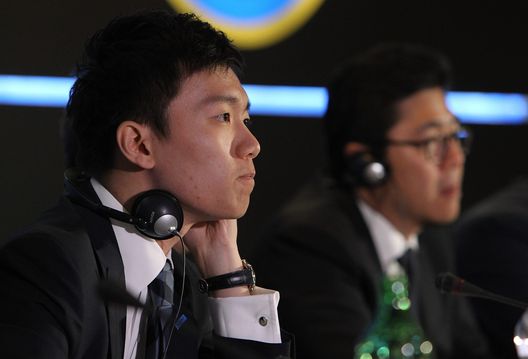 MILAN, ITALY - OCTOBER 28: FC Internazionale board member Steven Zhang looks on during FC Internazionale Shareholder's Meeting on October 28, 2016 in Milan, Italy. (Photo by Marco Luzzani - Inter/FC Internazionale via Getty Images) Bellinazzo: “Con ok allo stadio, Inter diventa appetibile. Tra fondi arabi e americani…”- immagine 2