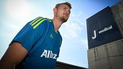 Raduno Juventus, la strana giornata del partente de Ligt | VIDEO