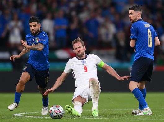 (Getty Images) Insigne, i quotidiani lo bocciano: sbaglia una ghiotta occasione. Non è serata- immagine 2