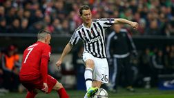 Lichtsteiner è sicuro: «Noi siamo alla pari di…»