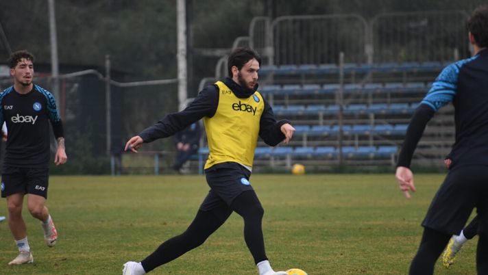 Buone notizie per Calzona, Ngonge e Kvara verso il recupero: le condizioni - immagine 1