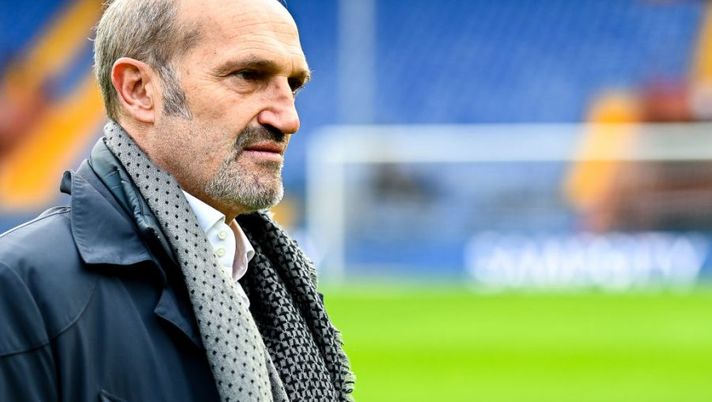GENOA, ITALY - JANUARY 06: Marco Lanna chairman of Sampdoria looks on before the Serie A match between UC Sampdoria and Cagliari Calcio at Stadio Luigi Ferraris on January 6, 2022 in Genoa, Italy. (Photo by Getty Images) Pres. Sampdoria: “Nessuna necessità di cedere i big. Questo giocatore non rinnova” - immagine 1