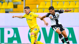 Ufficiale, Tupta va al Sion