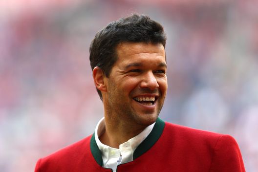Ballack (getty images) Ballack (getty images)
