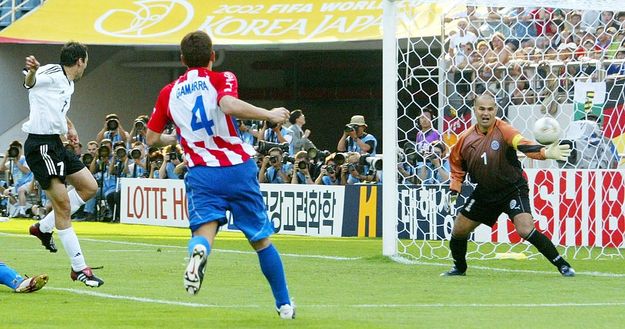(Photo by Sandra Behne/Bongarts/Getty Images) Mondiale 2030 in Sudamerica, Chilavert accusa: “Il Paraguay ha bisogno di strade e ospedali…!”- immagine 2