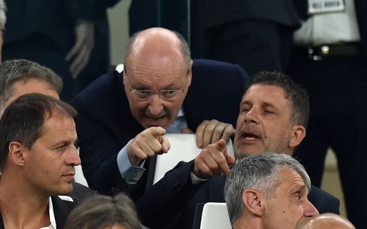 Notizie Juve: Marotta stringe per il difensore. Notizie Juve: Marotta stringe per il difensore.
