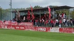 Perugia, allenamento pre-derby al “Paolo Rossi”: gli ultras caricano la squadra