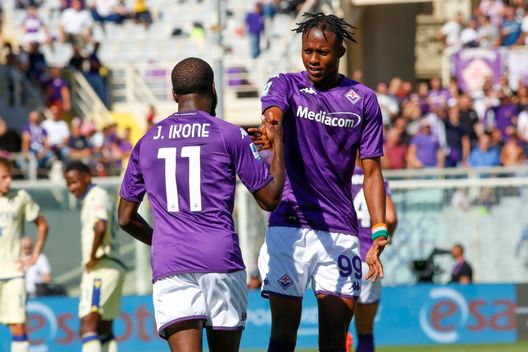 GERMOGLI PH: 18 SETTEMBRE 2022 FIRENZE STADIO ARTEMIO FRANCHI SERIE A FIORENTINA VS VERONA NELLA FOTO ESULTANZA IKONE Kouamè, chi l’avrebbe mai detto: da partente a titolare inamovibile- immagine 2