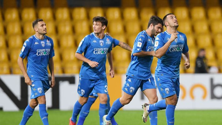 BENEVENTO, ITALY - OCTOBER 28: Marco Olivieri of Empoli FC celebrates after scoring the 0-1 goal during the Coppa Italia match between Benevento Calcio and Empoli FC at Stadio Ciro Vigorito on October 28, 2020 in Benevento, Italy. (Photo by Francesco Pecoraro/Getty Images) Focolaio nell’Empoli: in sei positivi al Covid, annullata l’amichevole di domani - immagine 1
