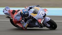 MotoGP, nelle qualifiche è pole di Alex Marquez. Sorpresa Bezzecchi secondo